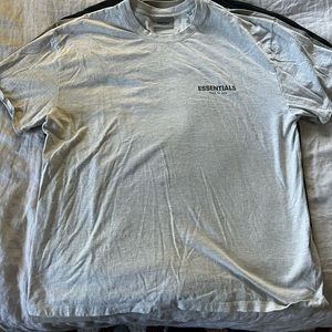 Fear of god fog essentials tee